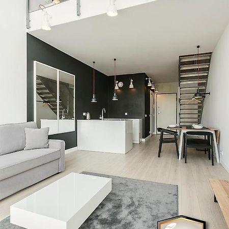 Platinum Residence Qbik Warschau Buitenkant foto