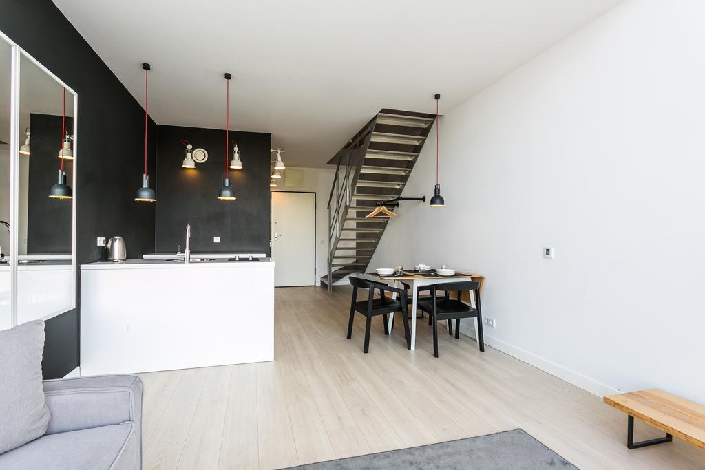 Platinum Residence Qbik Warschau Buitenkant foto